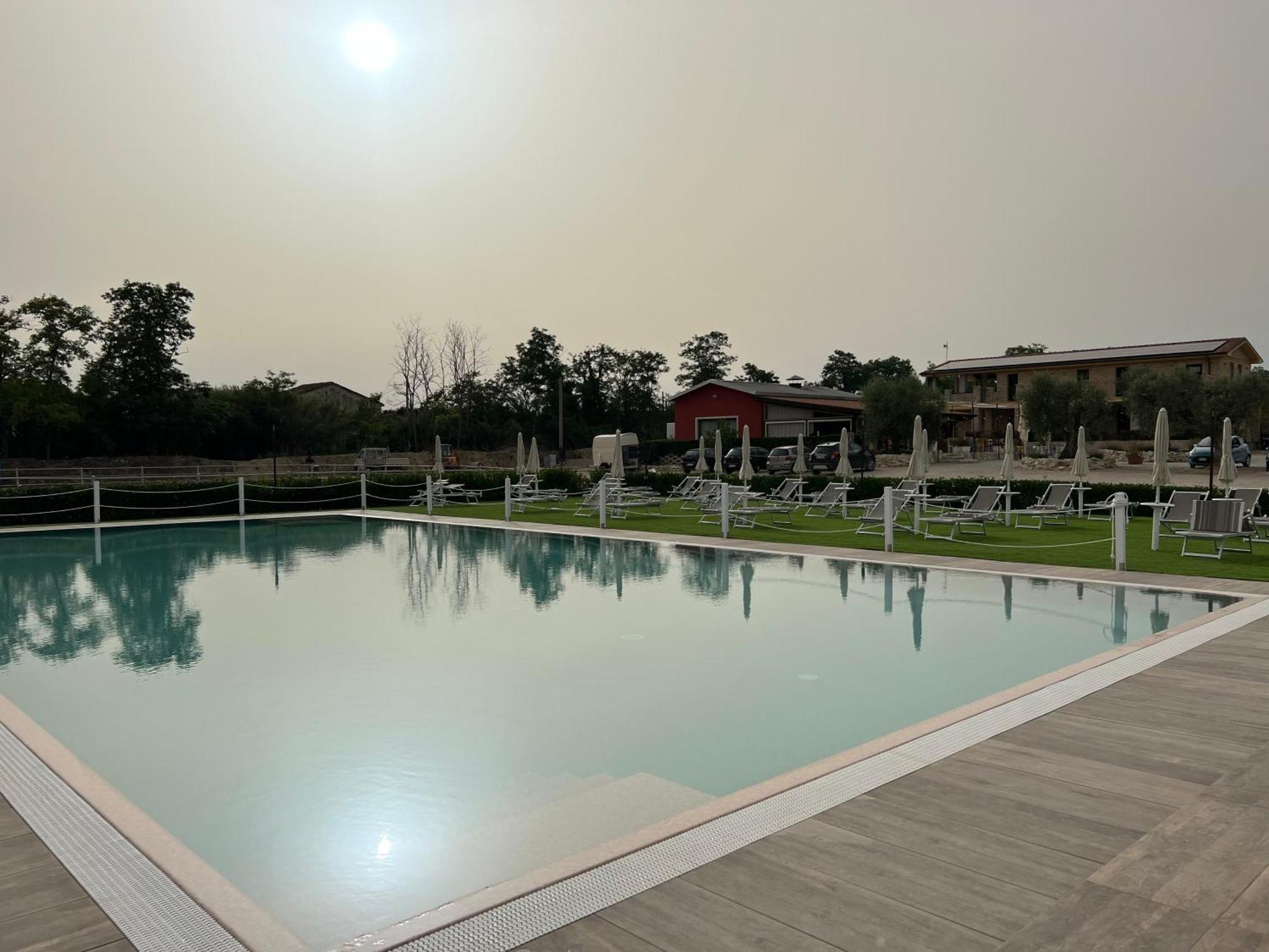 Ll Crinale Village Colli del Tronto Exterior photo